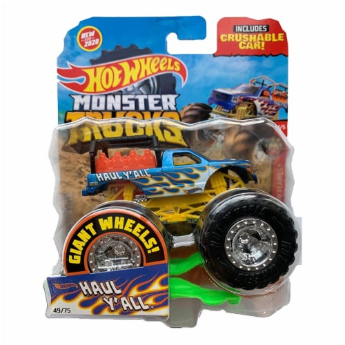 Hot Wheels Monster Trucks 1:64 Scale Haul Y-All, Includes Crushable Car Perspective: front