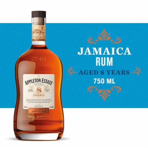 Appleton Estate Reserve Blend Rum Perspective: front