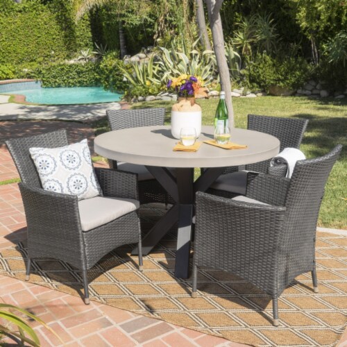 Sansai Outdoor Transitional 5 Piece Wicker Dining Set with