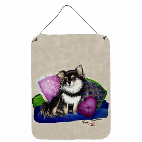 Carolines Treasures MH1012DS1216 Chihuahua on their couch Wall or Door Hanging Perspective: front