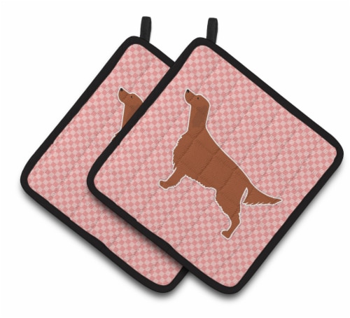 Carolines Treasures BB3593PTHD Irish Setter Checkerboard Pink Pair of Pot Holde Perspective: front