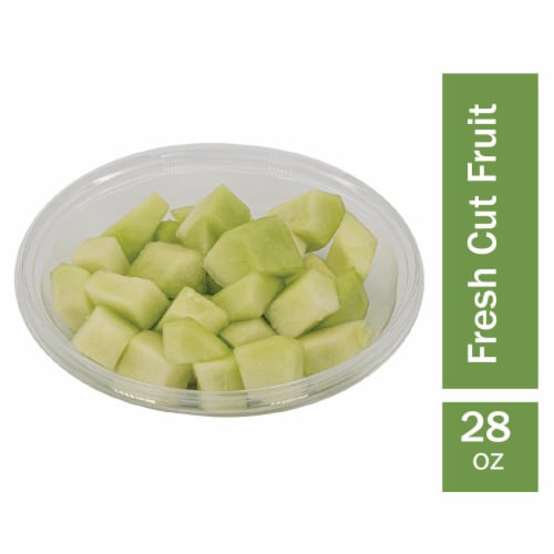 32 oz Fresh cut Honeydew Melon Perspective: front