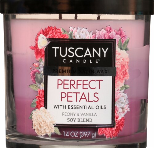 Tuscany Perfect Petals Triple Pour Candle - Pink Perspective: front