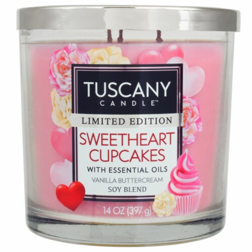 Tuscany Candle Limited Edition Sweetheart Cupcakes Scented Jar Candle Perspective: front