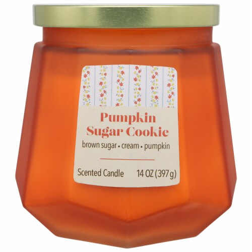 Empire Limited Edition Scented Jar Candle Perspective: front