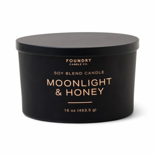 Foundry Moonlight & Honey Candle Perspective: front