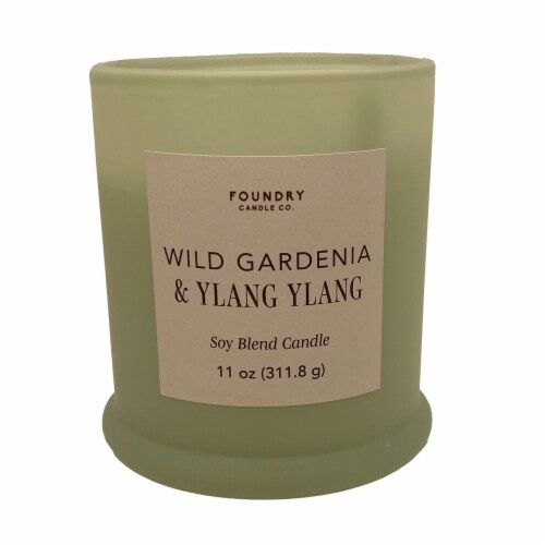 Foundry Candle Co. Soy Blend Jar Candle Wild Gardenia & Ylang Ylang Perspective: front