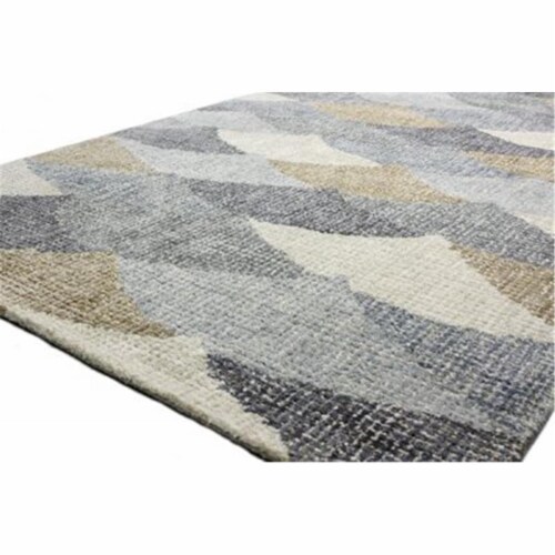 Bashian L124-MULTI-4X6-LM103 3 ft. 6 in. x 5 ft. 6 in. Luminous Collection Contemporary Visco Perspective: front