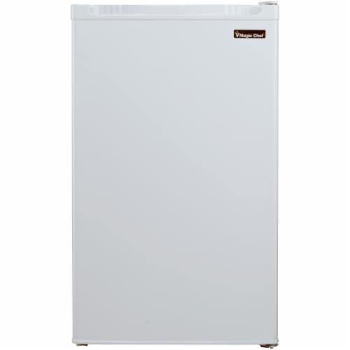 MAGIC CHEF Refrigerator with Full-Width Freezer Compartment - White Perspective: front