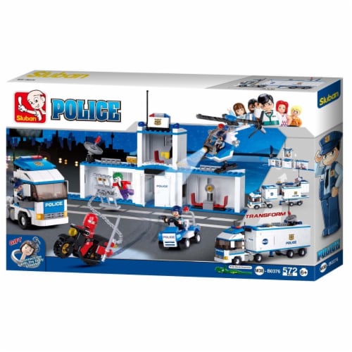 City Police Truck Station Building Brick Kit (572 Pcs) Perspective: front