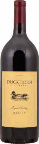 Duckhorn Vineyards Merlot Red Wine Perspective: front