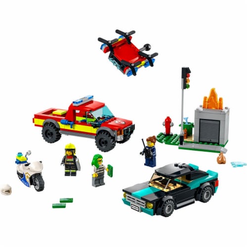 60319 LEGO® City Fire Rescue & Police Chase Building Set Perspective: front