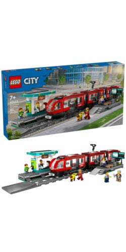 LEGO® City Downtown Streetcar And Station 60423 Perspective: front