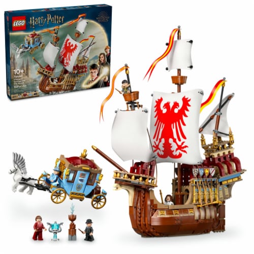 LEGO® Harry Potter Triwizard Tournament: The Arrival 76440 Perspective: front