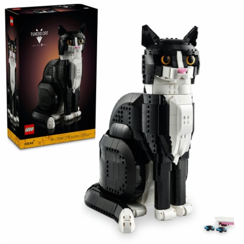 LEGO® Ideas Tuxedo Cat Gift Idea for Animal-Lovers and Home Decor 21349 Perspective: front
