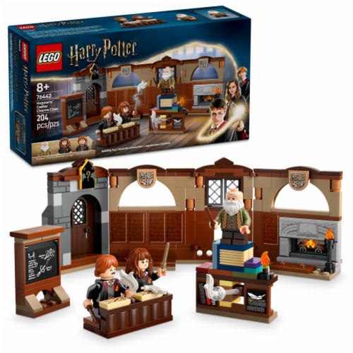 LEGO Harry Potter Hogwarts Castle: Charms Class Building Toy 76442 Perspective: front