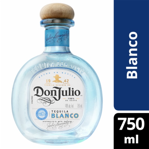 Don Julio Tequila Blanco Perspective: front
