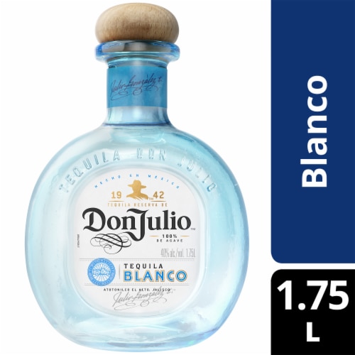 Don Julio Tequila Blanco Perspective: front