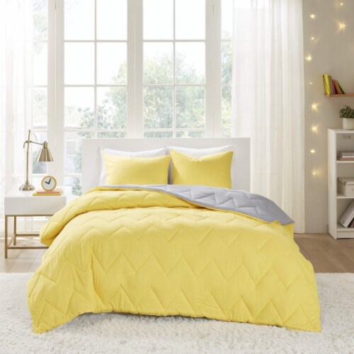 Intelligent Design Trixie Reversible Down Alternative Comforter