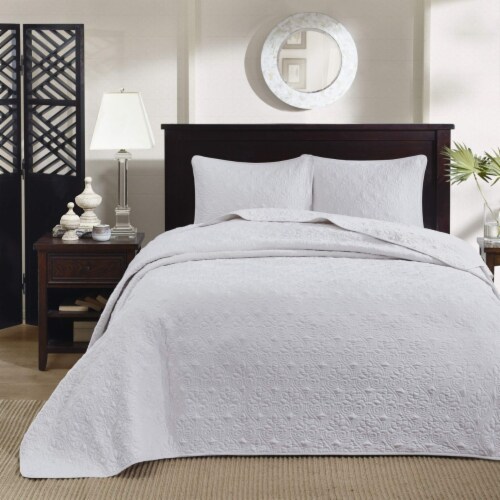 Madison Park Mansfield Reversible Bedspread Set 3 pc White