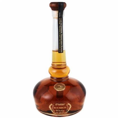Willett Reserve Kentucky Straight Bourbon Whiskey Perspective: front