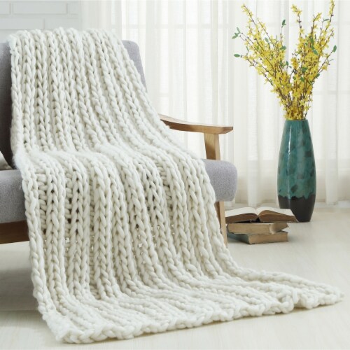 Bee & Willow™ Chenille Fringe Throw Blanket in Coconut Milk, 1 ct - Fred  Meyer