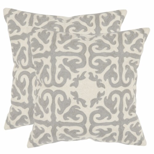 SAFAVIEH Moroccan Pillow Set of 2 Light Grey Perspective: front