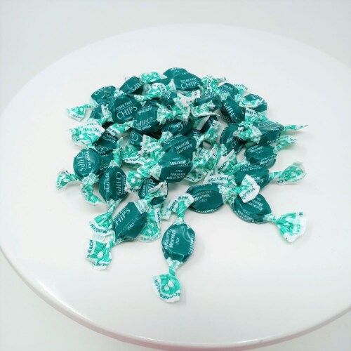 Sugar Free Eucalyptus Chips part Stevia Chipurnoi Italian Cough Drops 27.5 Ounce Perspective: front