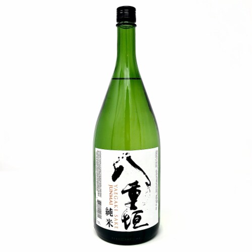 Yaegaki Junmai Sake Perspective: front