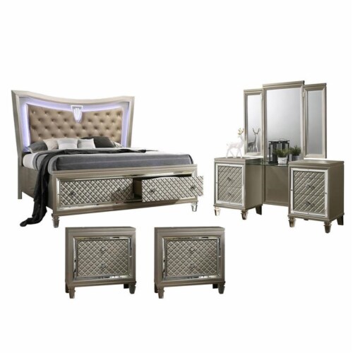 Vanity and clearance bed set