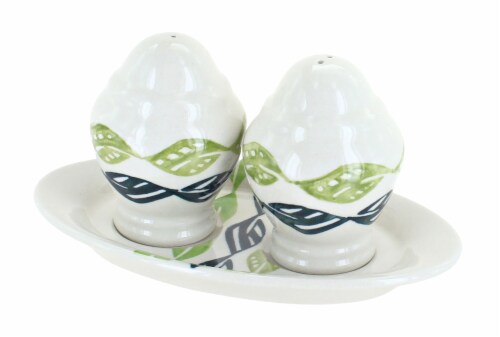 Blue Rose Polish Pottery Francesca Salt & Pepper Shakers with Plate Perspective: front