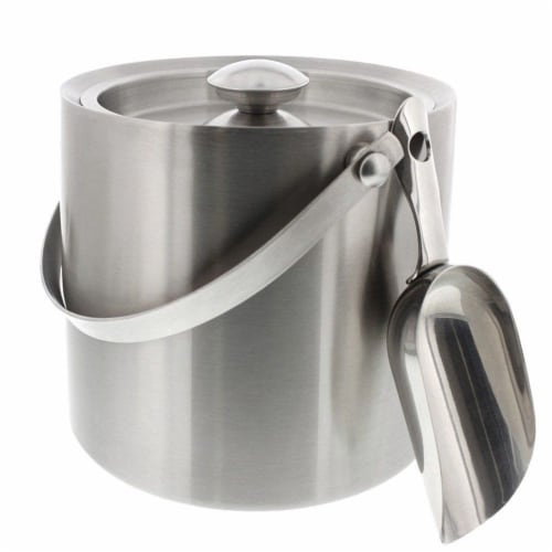 Insulated ice bucket deals with scoop