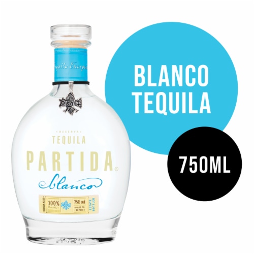 Familia Partida Tequila Blanco Perspective: front