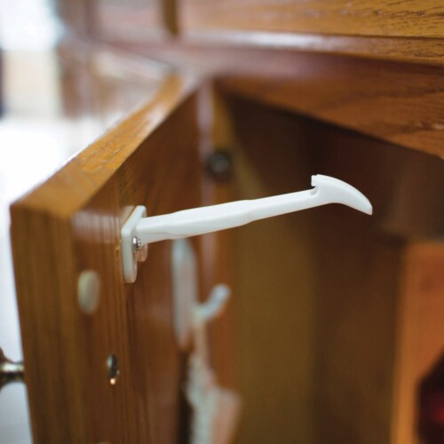 Dreambaby White Plastic Cabinet Catches 7 pk Dreambaby White Plastic Cabinet Catches 7 pk