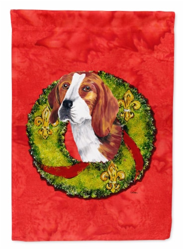 Carolines Treasures SC9101GF Beagle Christmas Wreath Garden Flag Perspective: front