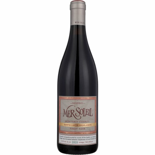 Mer Soleil Reserve Pinot Noir California Red Wine Perspective: front