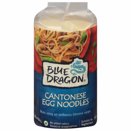 Blue Dragon® Medium Cantonese Egg Noodles Perspective: front