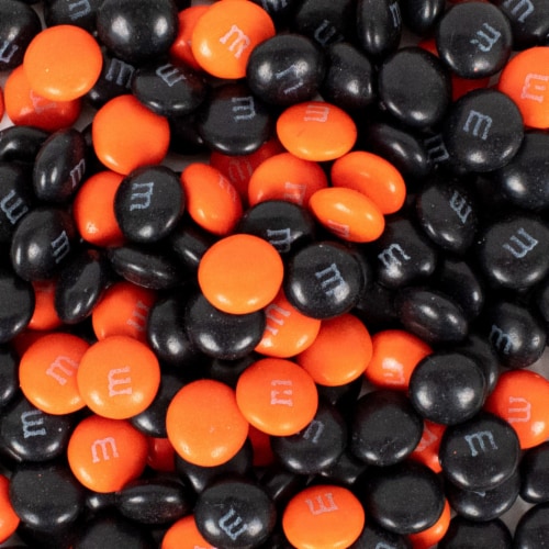 1,000 Pcs Black & Orange M&Ms Football Party Candy (2 lb) Bulk