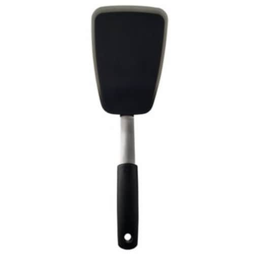 OXO Good Grips Bent Icing Spatula, Black/Silver