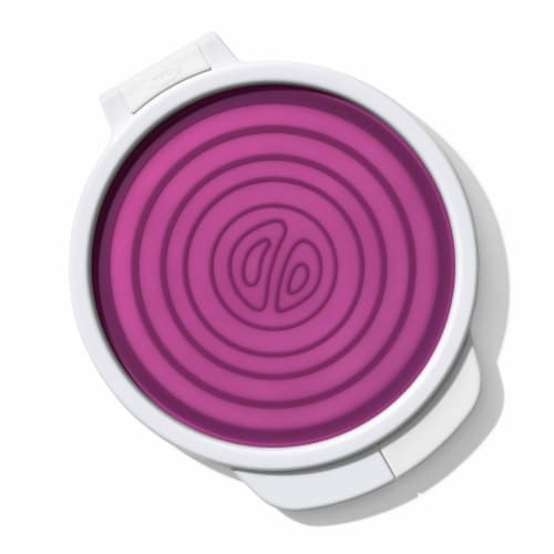 Good Grips Softworks Cut and Keep Silicone Onion Saver Perspective: front