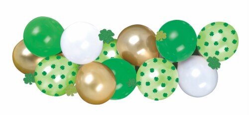 Ya Otta St Patrick's Day Balloon Garland Perspective: front