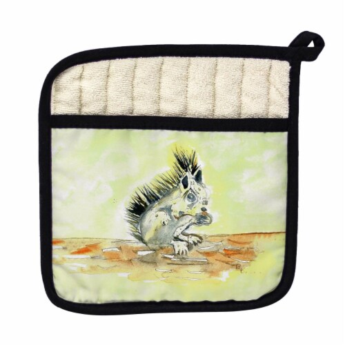 Betsy Drake PT059 Baby Squirrel Pot Holder Perspective: front