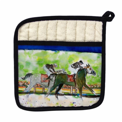 Betsy Drake Close Race Pot Holder Perspective: front