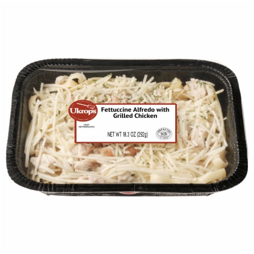 Ukrop's™ Fettuccine Alfredo with Grilled Chicken Perspective: front