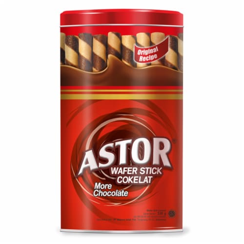 Astor Chocolate Wafer Sticks Perspective: front