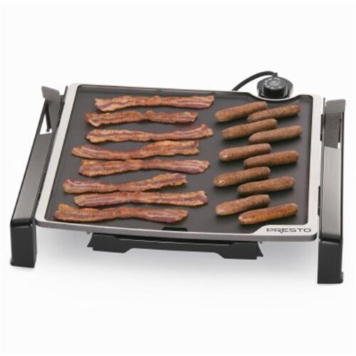 Tilt N-Fold Griddle - 15 x 14 in. Perspective: front