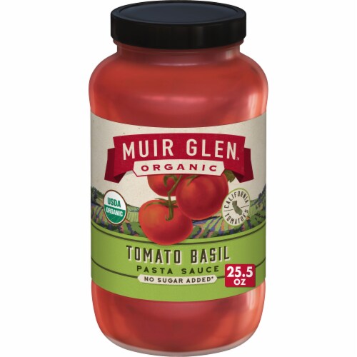 Muir Glen™ Organic Tomato Basil Pasta Sauce Perspective: front