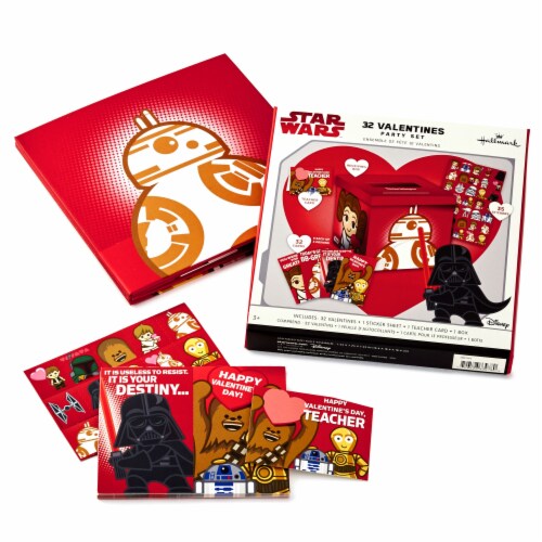 Hallmark Kids' Valentine Cards and Mailbox for Classroom Exchange (Star Wars) Perspective: front