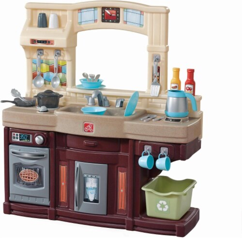 Step2 Best Chef's Kitchen Perspective: front