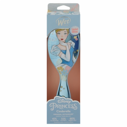 Wet Brush® Cinderella Disney Princess Brush Perspective: front